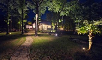 1109 Foxpoint, Brandon, MS 39047