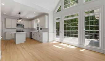 8965 Laurel Way, Alpharetta, GA 30022