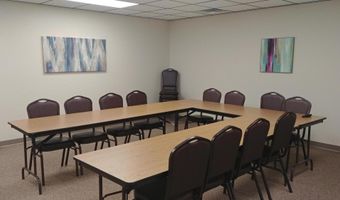 13 SE 2nd Ave, Aberdeen, SD 57401