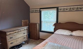 709 N St, Aurora, NE 68818