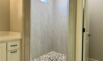 7 Dundonald Ln, Bella Vista, AR 72715
