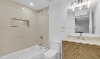 1627 MARSHALL Ave, Rockville, MD 20851