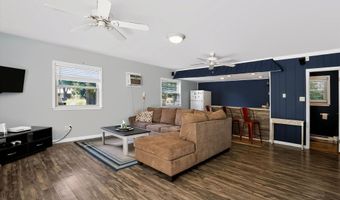 8852 Ridge Hill Dr, Indianapolis, IN 46217