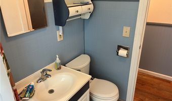 336 Taylor St, Amherst, OH 44001