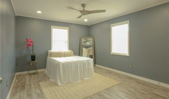700 N Cameron St, Alice, TX 78332