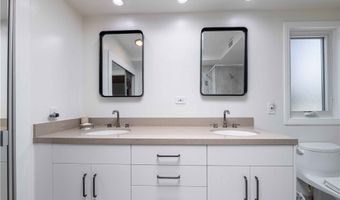 5629 Rainbow Crest Dr, Agoura Hills, CA 91301