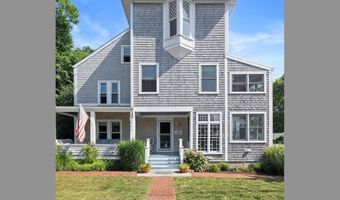 20 Lincoln St, Jamestown, RI 02835