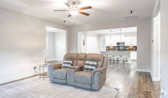 101 Bluegrass Ct, Aberdeen, NC 28315