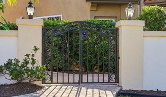 10648 Briarlake Woods Dr, San Diego, CA 92130