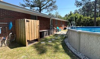 1101 Breckenridge Dr, Adel, GA 31620