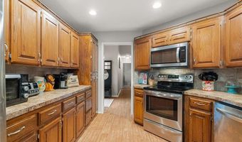1321 Springhills Dr, Alma, AR 72921