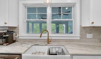 12 Vincent Way, Cumberland, RI 02864