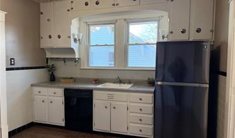 3317 Jackson St, Alton, IL 62002