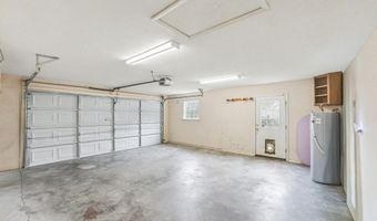 4 Shiney Leaf Ct, Beaufort, SC 29907