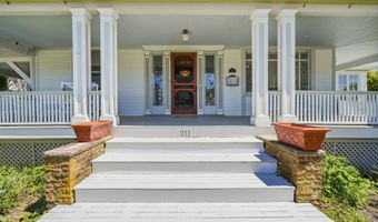 211 Cedar Ave, Allenhurst, NJ 07711