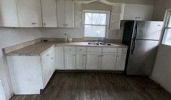 564 Euclid Ave, Akron, OH 44307