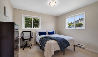 416 CHINOOK Ave, Astoria, OR 97103