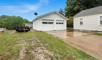 2935 NE Walnut Rd, Avondale, MO 64117
