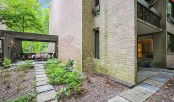 4928 SENTINEL Dr #1-103, Bethesda, MD 20816