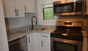 301 W 5th Ave Rear, Columbus, OH 43201