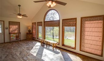 8556 Kee Mac Ln, Alton, IL 62002