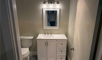 25 Water St 208, East Greenwich, RI 02818
