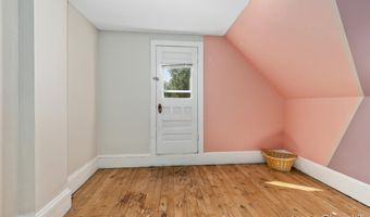 521 Trowbridge St, Allegan, MI 49010