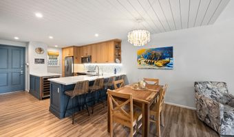 3950 Kalai Waa St V-202, Kihei, HI 96753