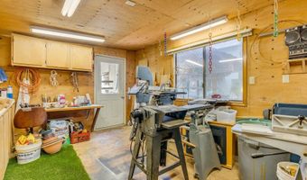 19500 SW ALDERWOOD Ct, Beaverton, OR 97003