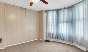 201 UPLAND Ave, Reading, PA 19611