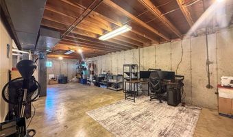 4130 Brook Ridge Dr, Arnold, MO 63010