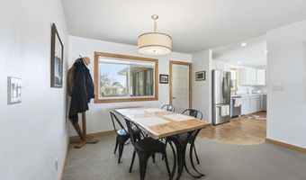 5360 S Highpoint Dr, Albion, IN 46701