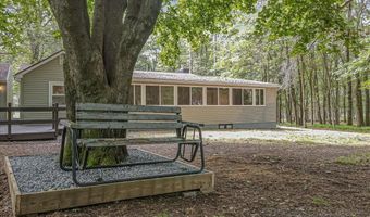 13 Poplar Dr, Albrightsville, PA 18210