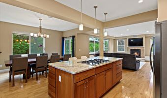 5020 Cape Seville Dr, Anchorage, AK 99516