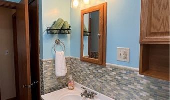 2216 E 44th St, Ashtabula, OH 44004