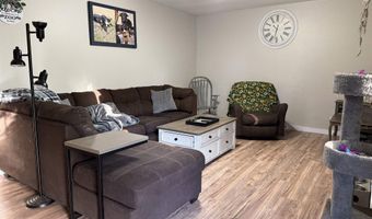 400 S 7th St, Akron, IA 51001