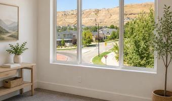3755 E Parkcenter, Boise, ID 83716