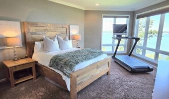 445 240th Ave 204, Arnolds Park, IA 51331