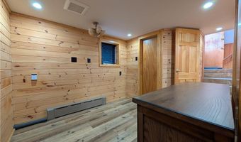 461 Wilson Ave, Staten Island, NY 10312