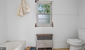 571 MAIN ST PATTENBURG, Asbury, NJ 08802