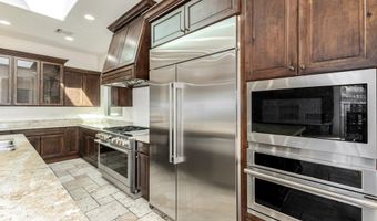 2208 N SAGEBRUSH Ln, Carefree, AZ 85377