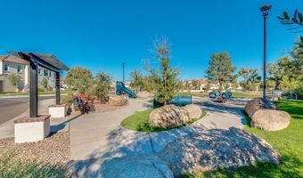 2477 W Market Pl 32, Chandler, AZ 85248