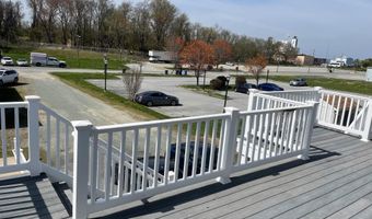 70 CLINTON St, Delaware City, DE 19706