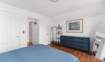 183 Wood St 3, Bristol, RI 02809