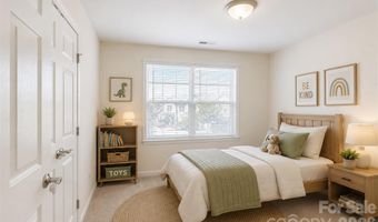 1017 Baldwin Commons Dr, Arden, NC 28704