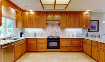 6640 Harrington, Arbuckle, CA 95912