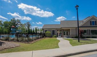 109 Auburn Crossing Dr, Auburn, GA 30011