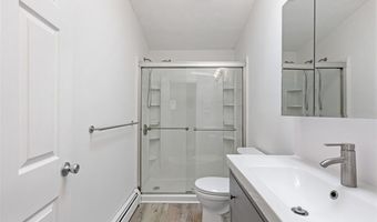 660 Point Judith Rd D2, Narragansett, RI 02882