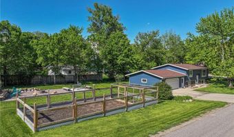 102 Ross Gdn NW, Alexandria, MN 56308
