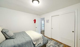 36 Fairway Rd, Narragansett, RI 02882